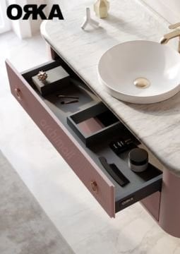 Orka Felice 147 cm Metal Ayaklı Banyo Dolabı